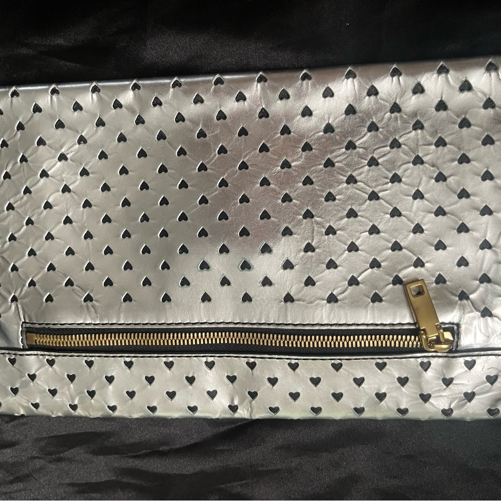 Silver Heart Pattern Clutch